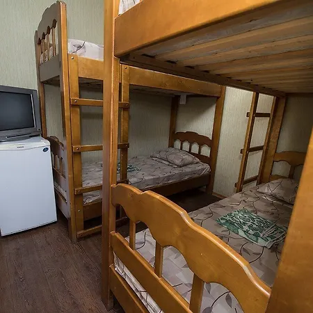 Tokyo Star Economy 酒店 *