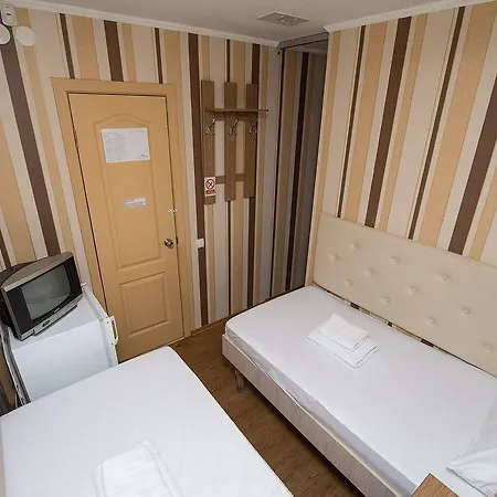 Tokyo Star Economy Отель *