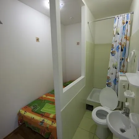 Отель Tokyo Star Economy *